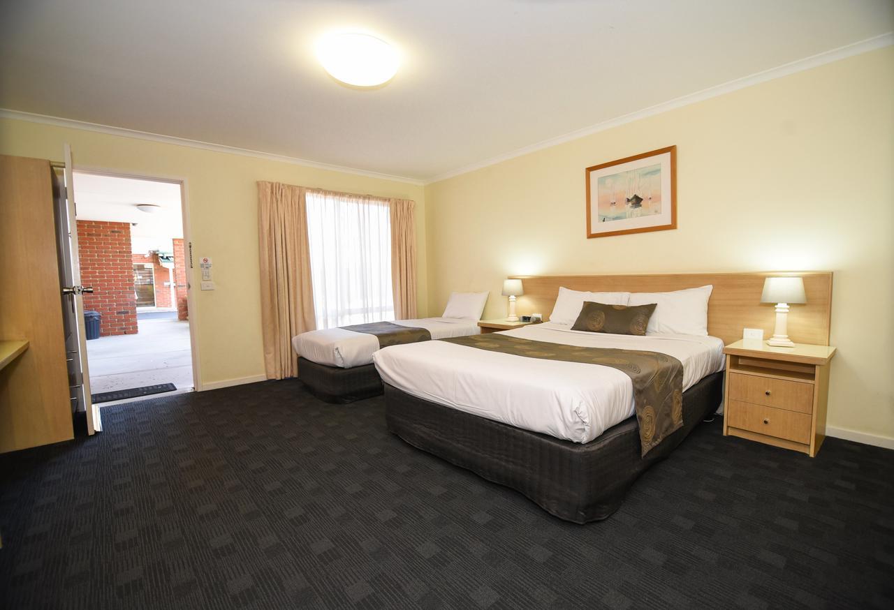 Sandown Heritage Motel Noble Park Szoba fotó